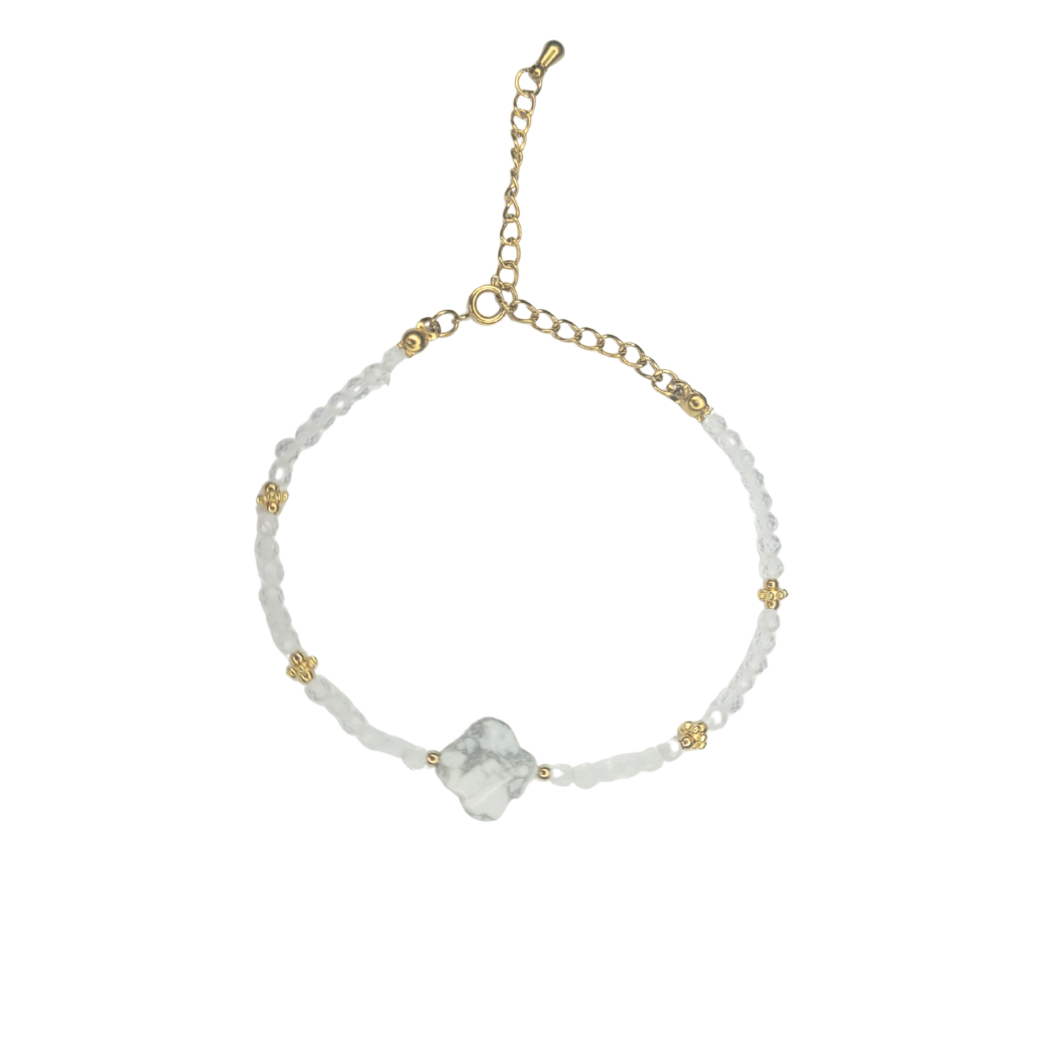 Bracelet Rosalia Doré – Howlite Blanche & Cristal de Roche